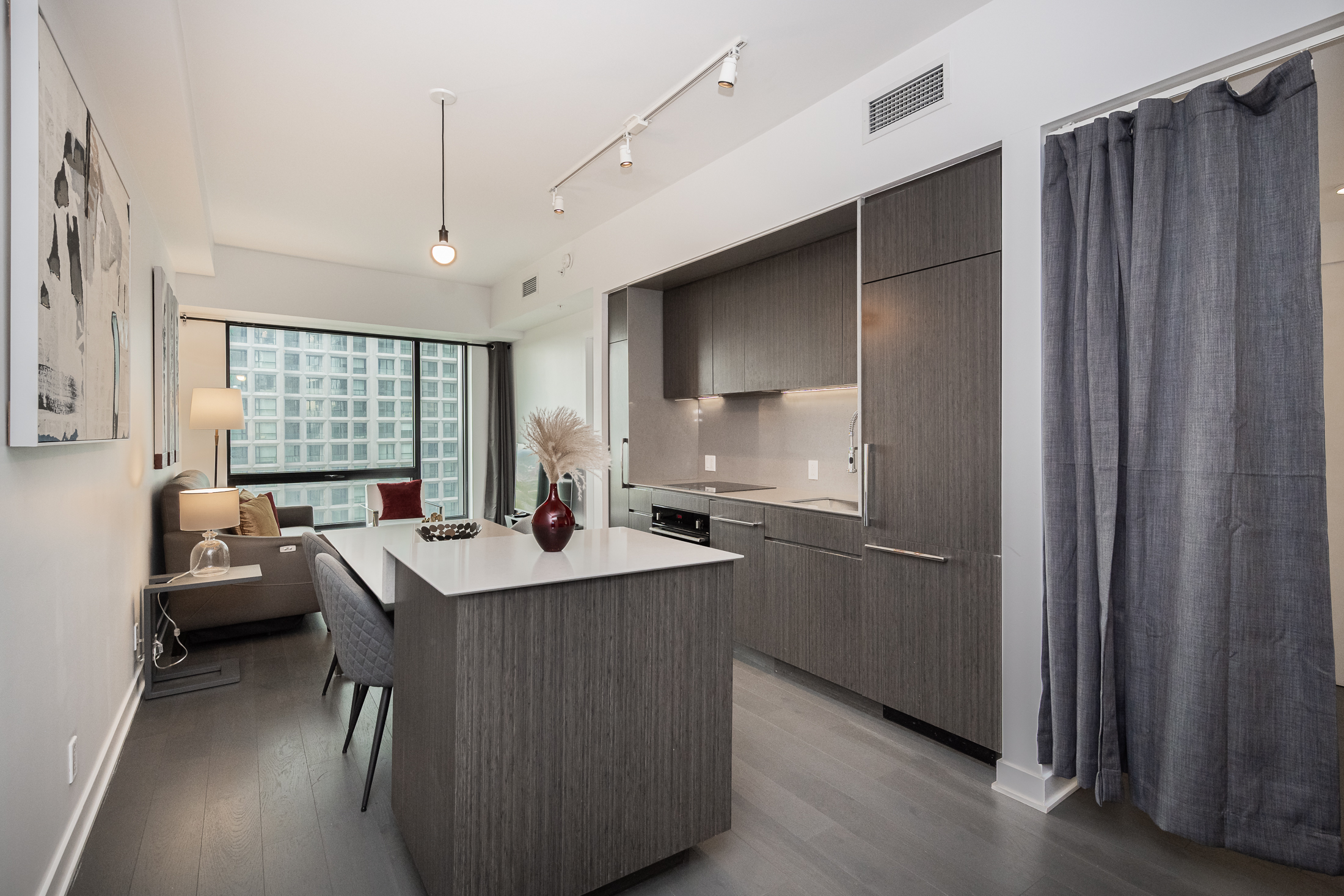 tour-des-canadiens-1814_kitchen_area