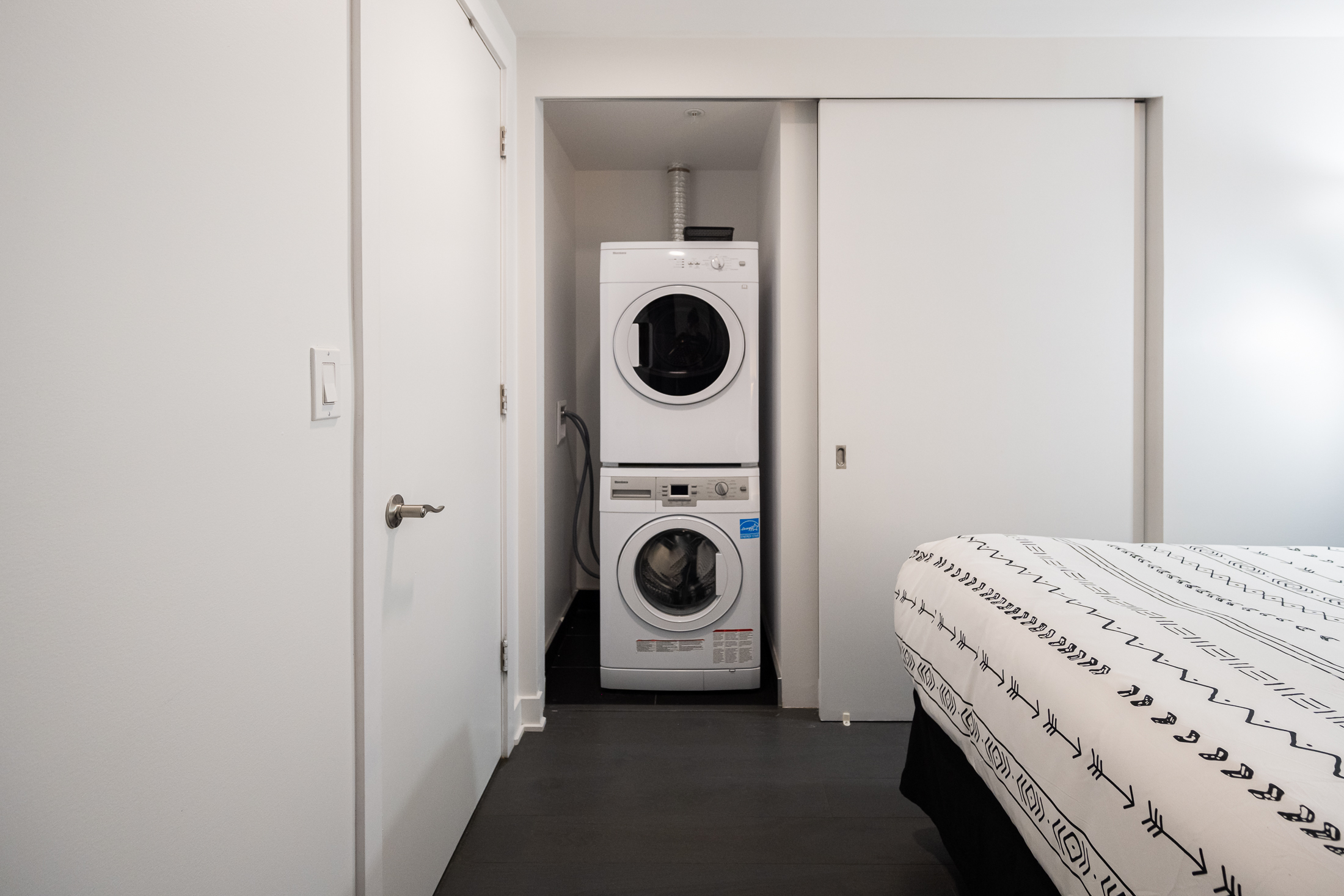 tour-des-canadiens-1814_washing_machine