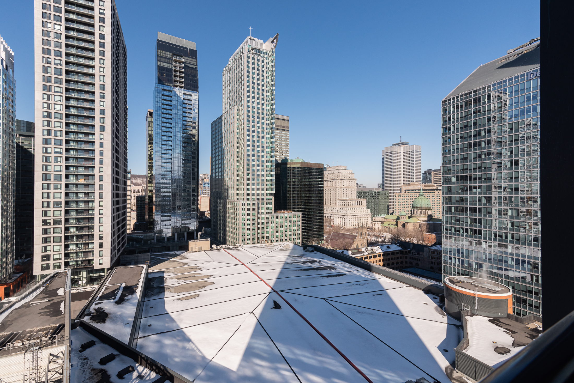 tour-des-canadiens-3_building_top_view