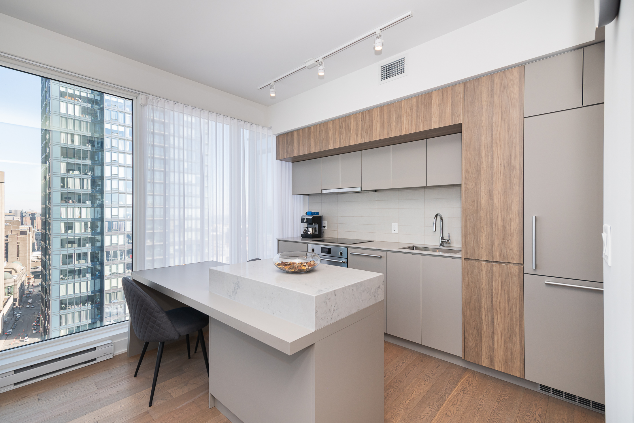 tour-des-canadiens-3_kitchen