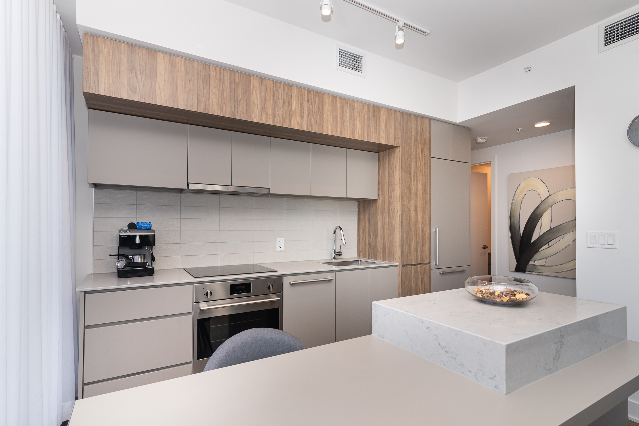 tour-des-canadiens-3_kitchen4