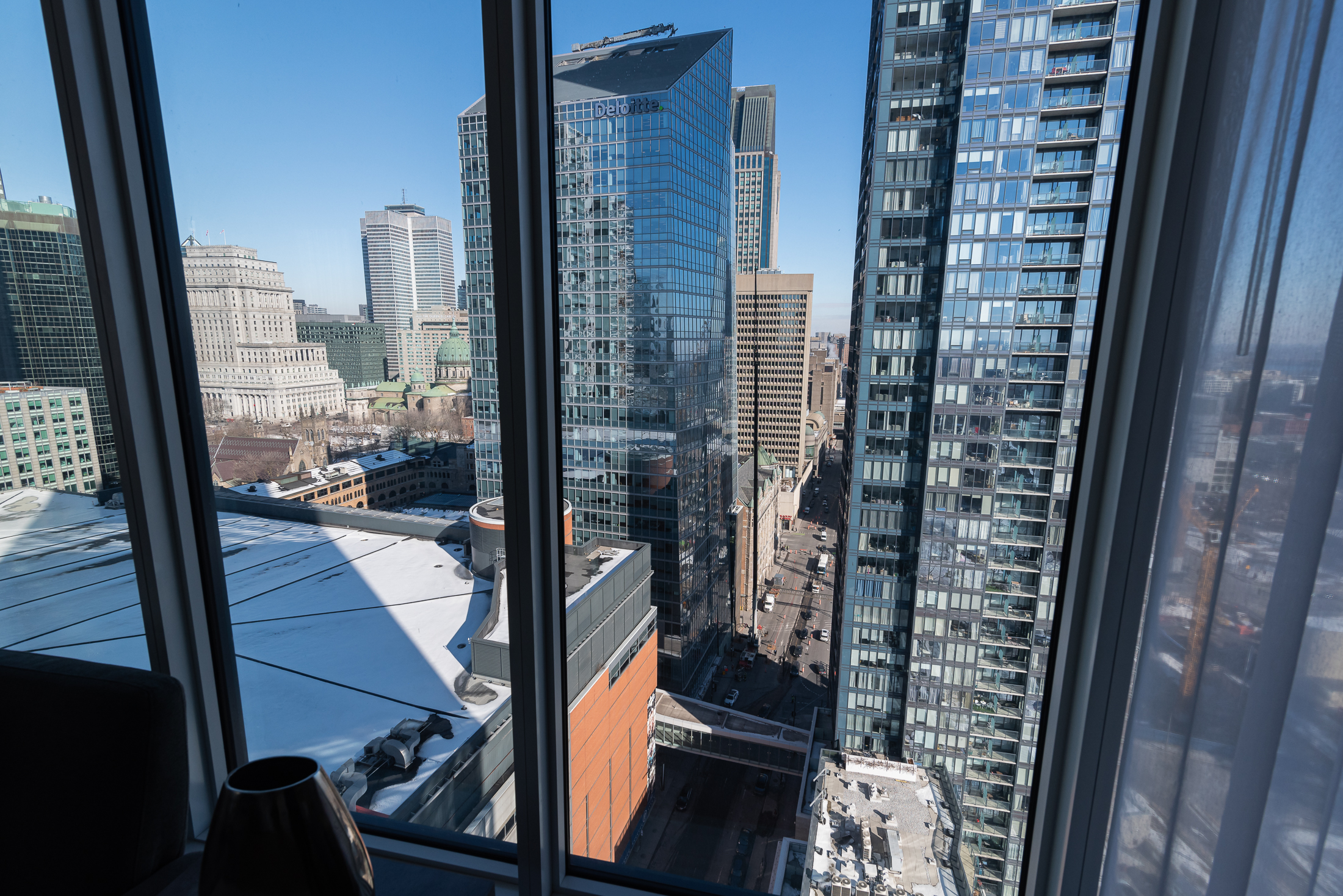 tour-des-canadiens-3_outside_view