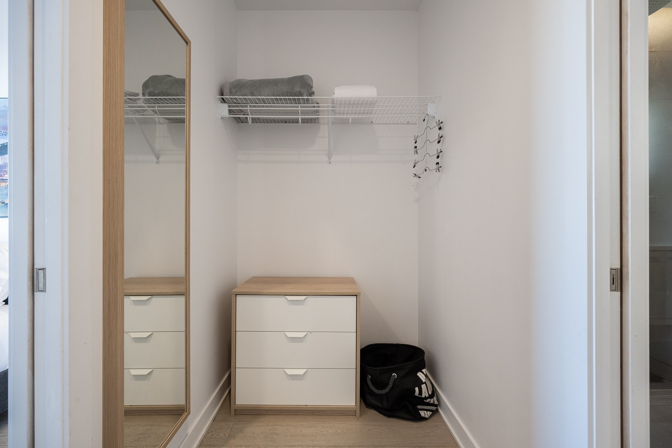 tour-des-canadiens4411_drawer_area