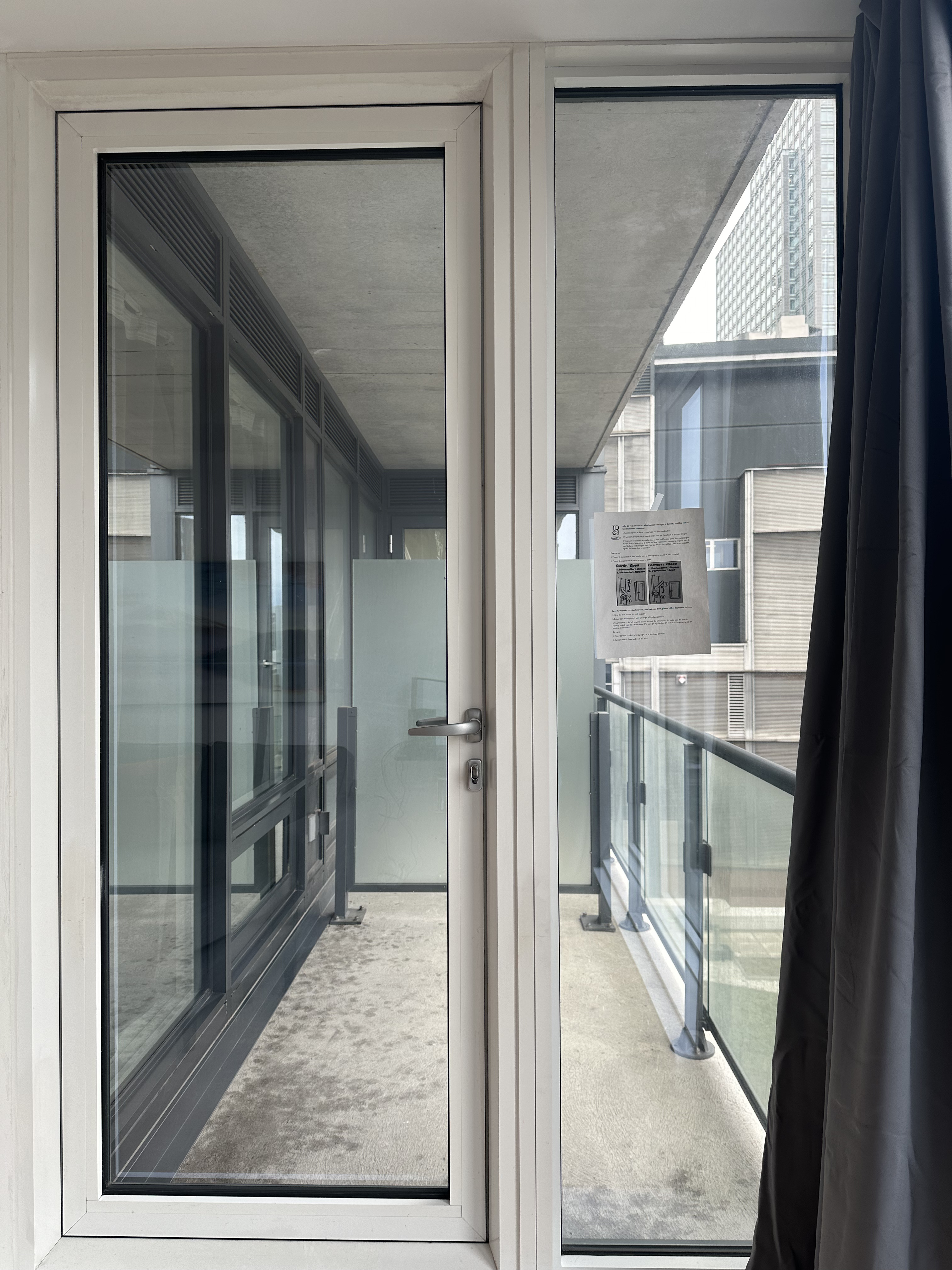 tour-des-canadiens_10A_door