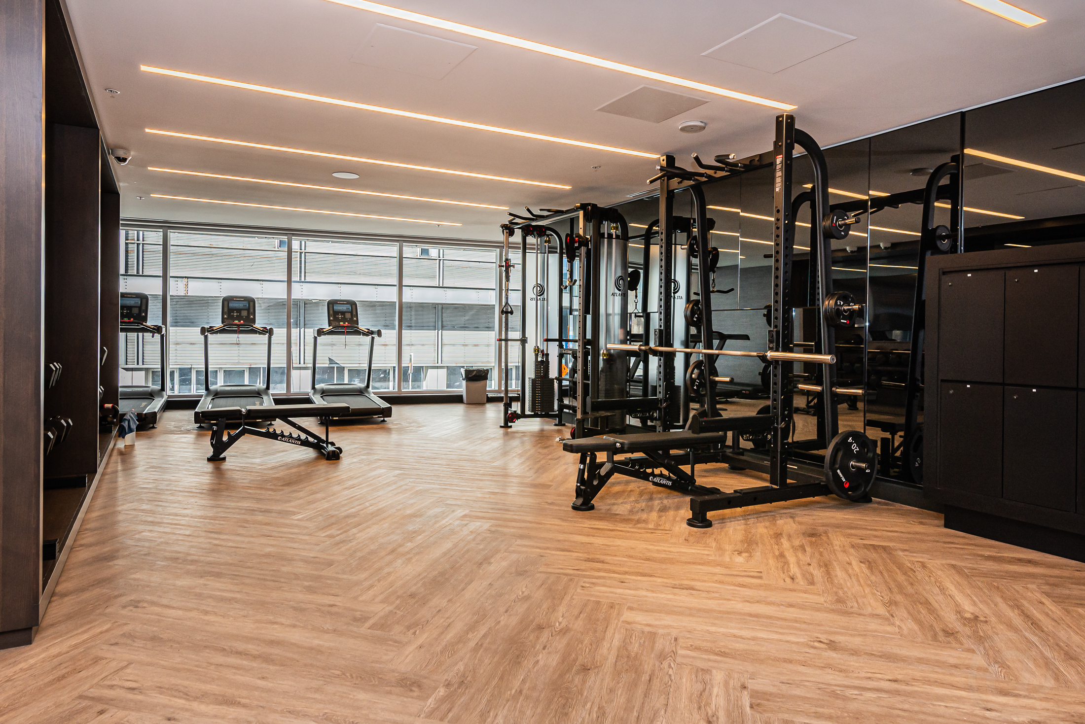 tour-des-canadiens_10A_gym_area