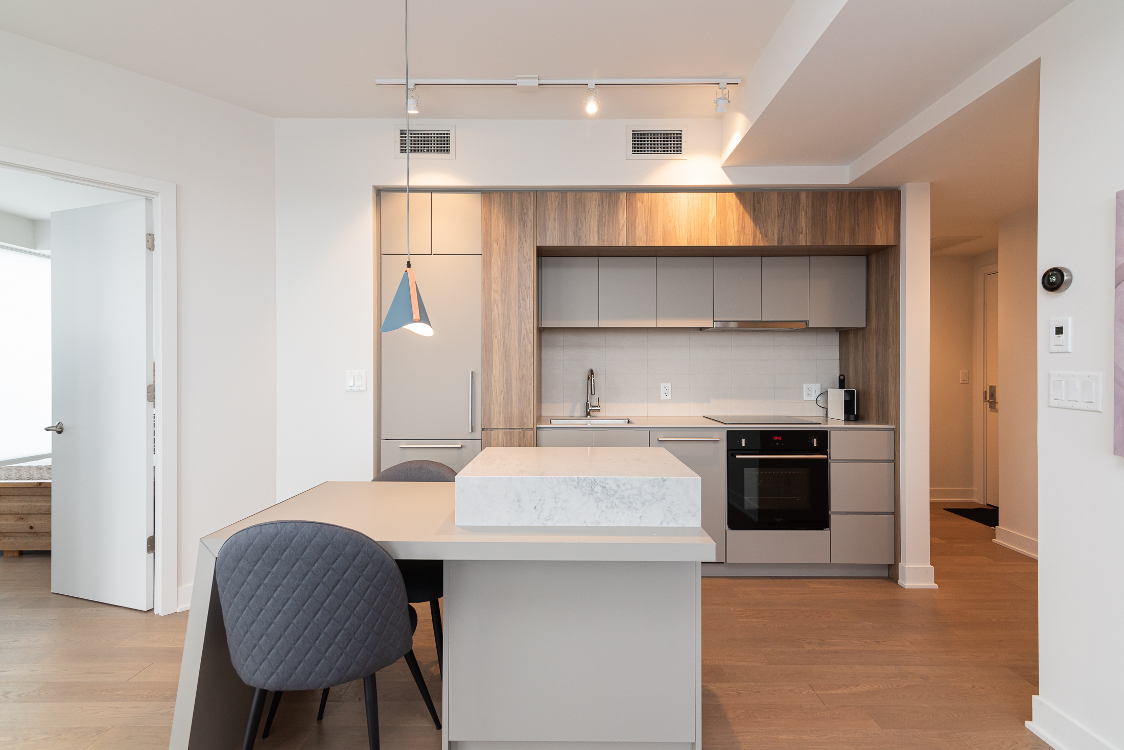 tour-des-canadiens_48A_kitchen_area