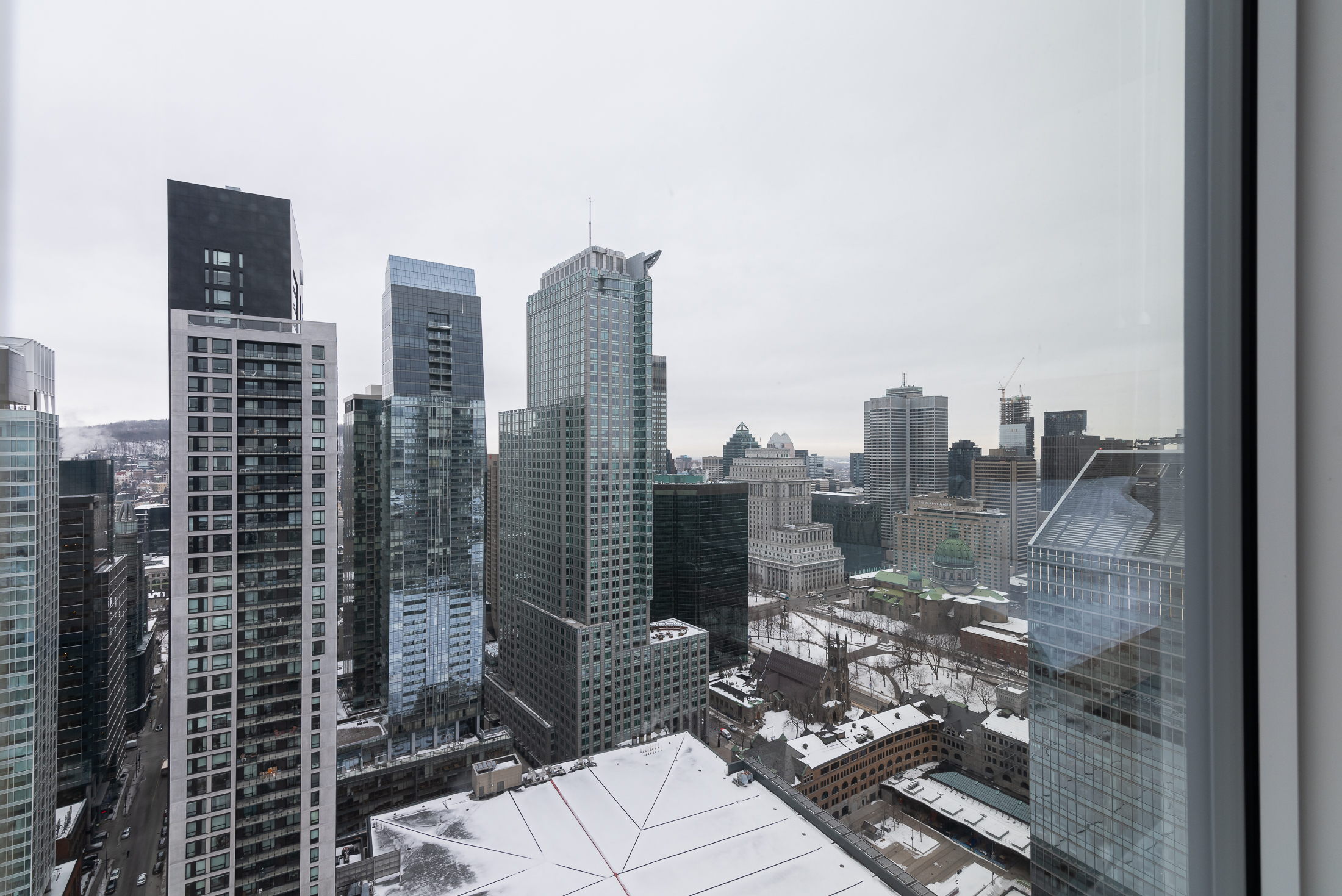 tour-des-canadiens_48A_ousideview4