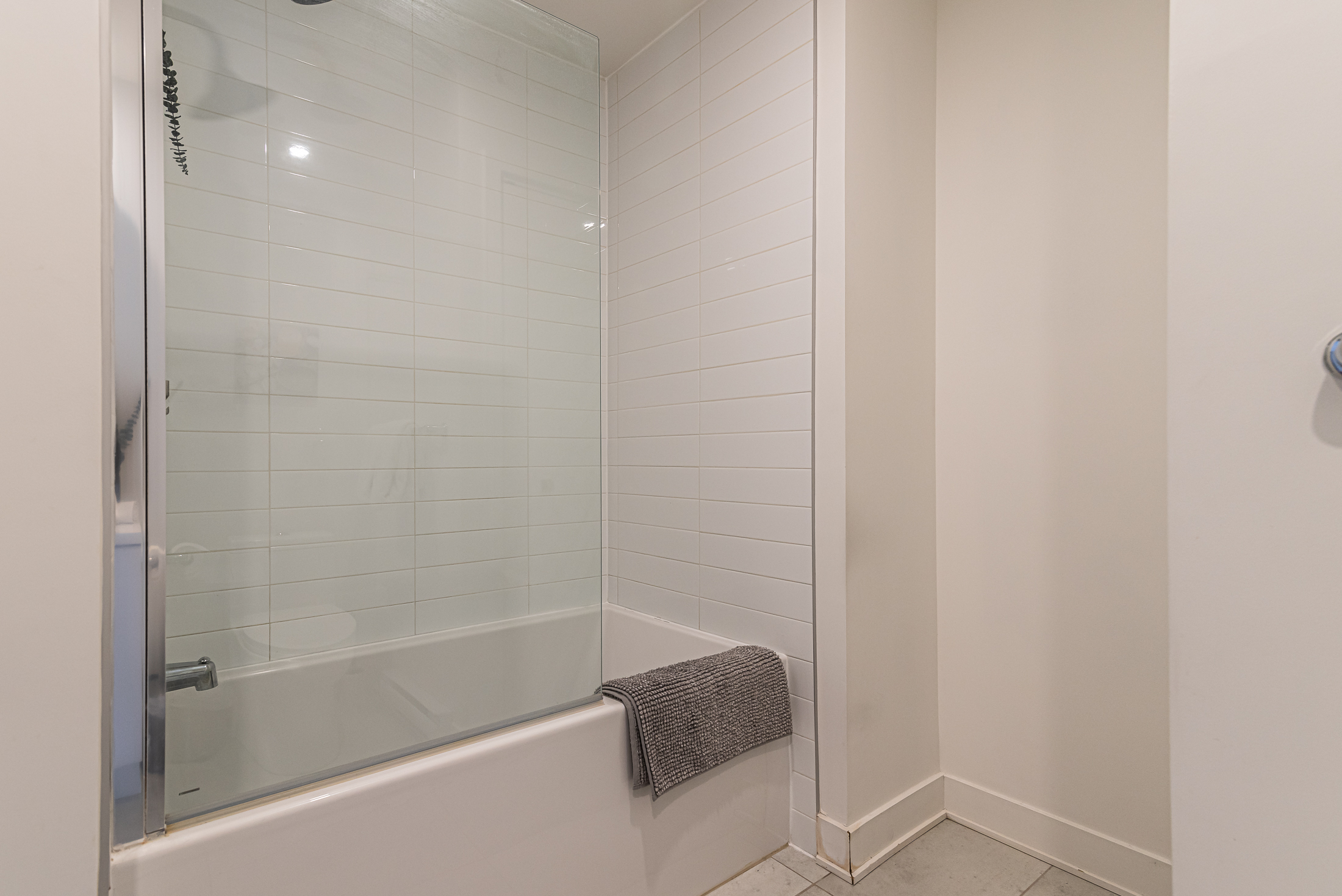 zenith__1A-shower_area