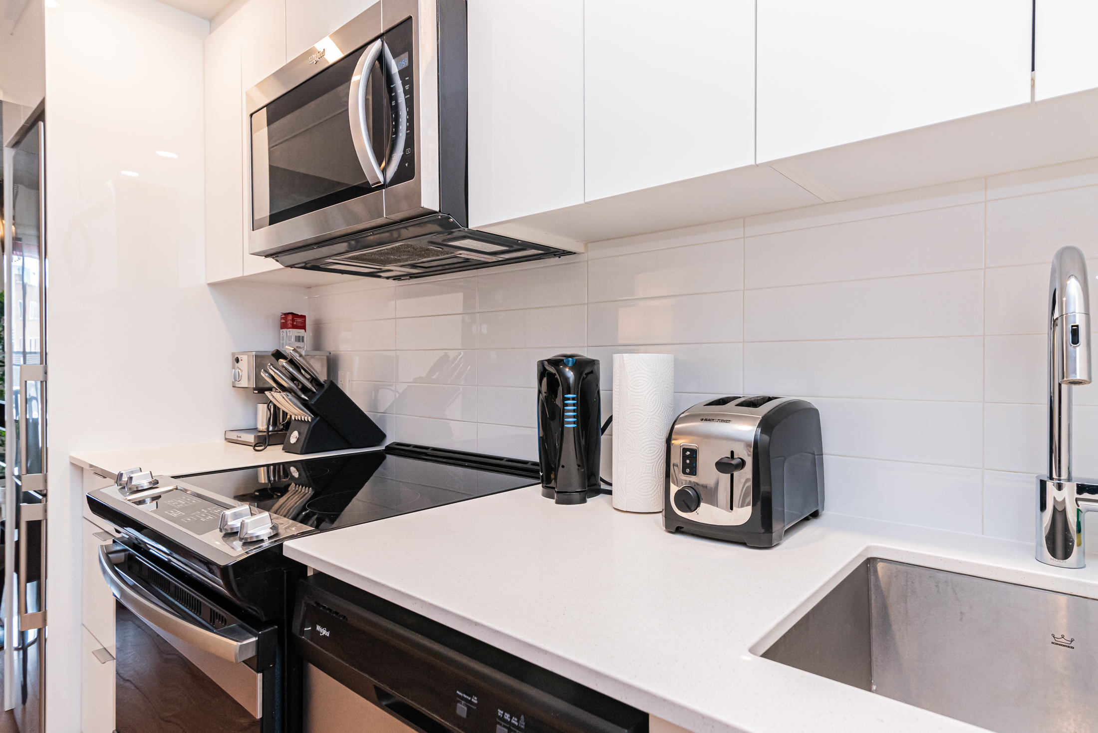 zenith__2A_kitchen_area3