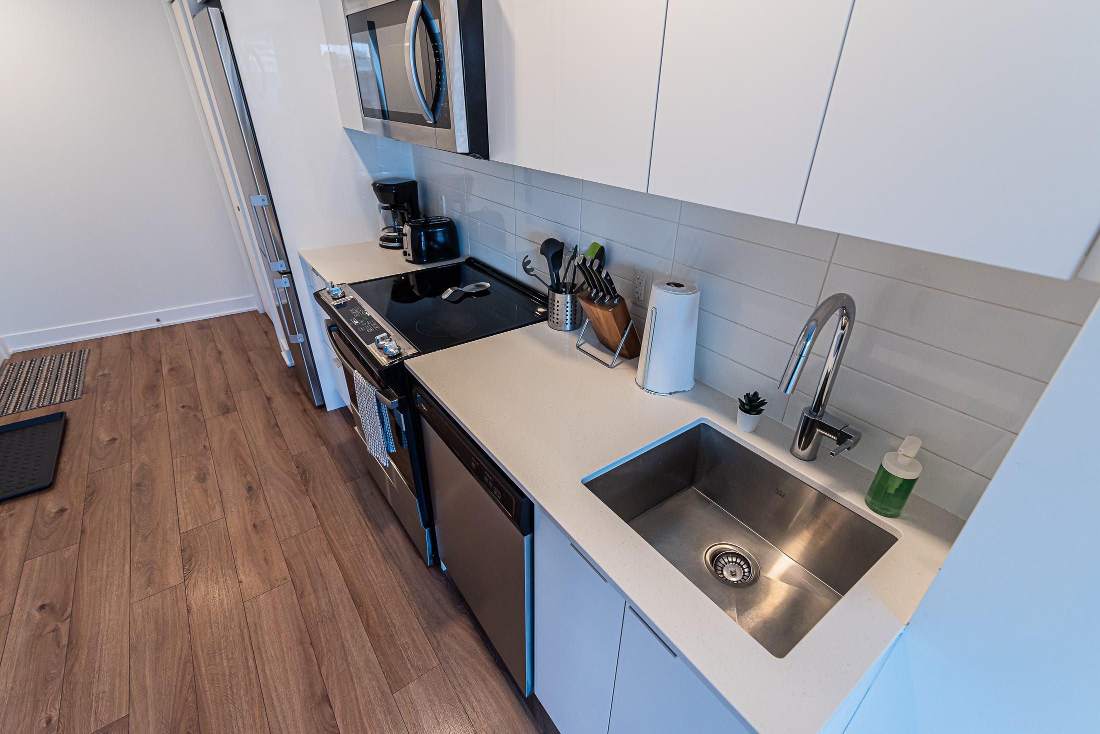 zenith__4A_kitchen_sink