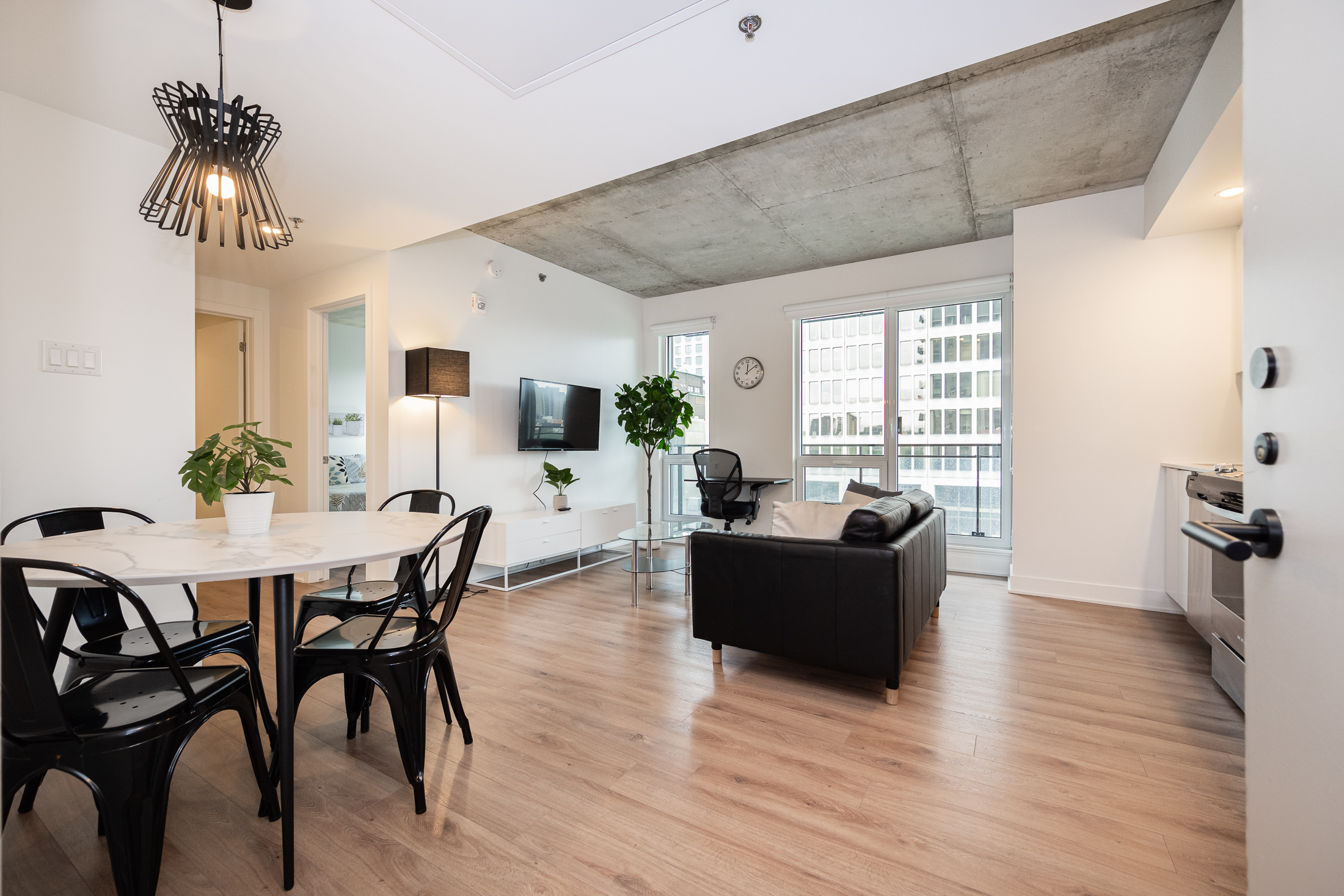 zenith__8A_living_room_sitting